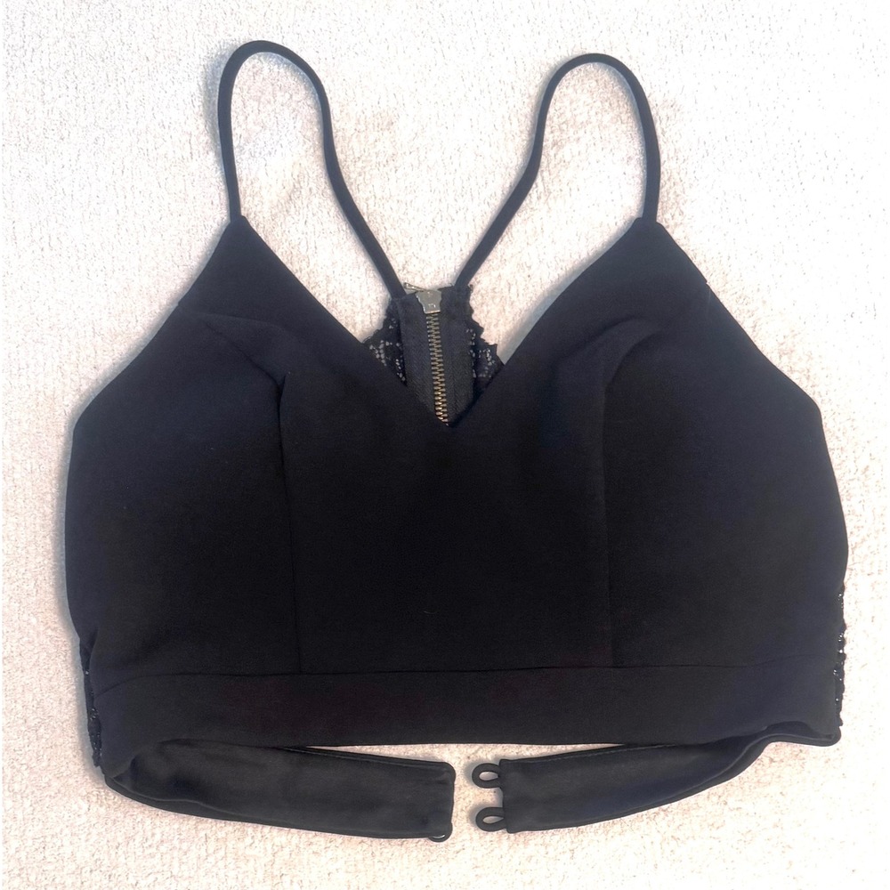 B. Darlin Womens Black Lace Back Front Zip V-Neck Spaghetti Strap Crop Top